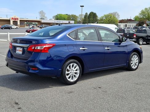 Used 2019 Nissan Sentra SV FWD image 6