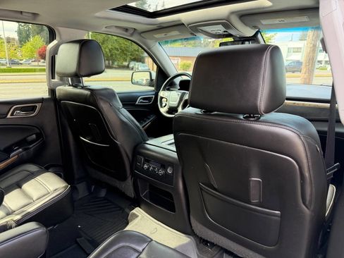 Used 2016 GMC Yukon XL Denali AWD/4WD image 27