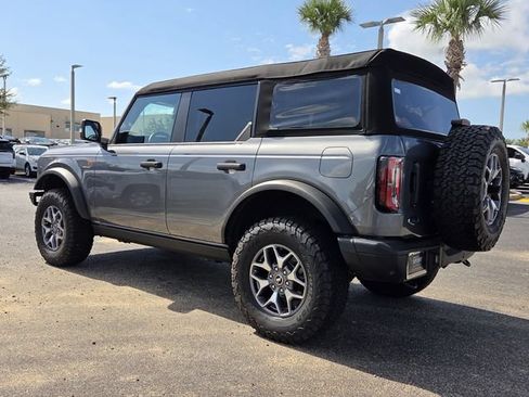 Used 2024 Ford Bronco Badlands AWD/4WD image 4