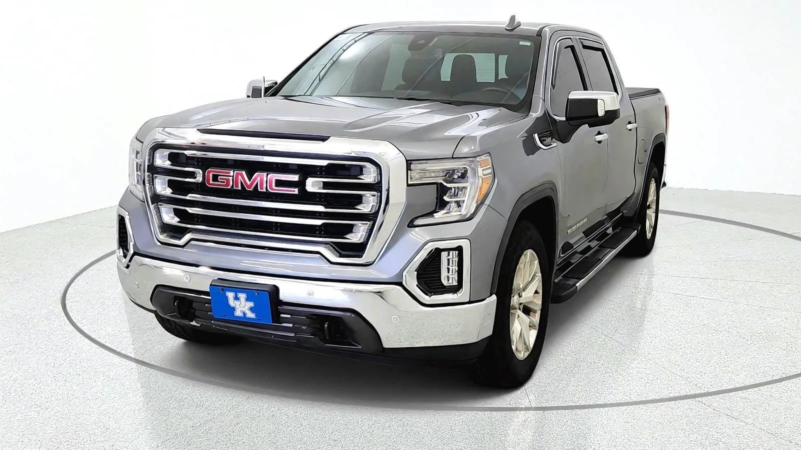 Used 2019 GMC Sierra 1500 SLT w/ SLT Premium Plus Package AWD/4WD image 3