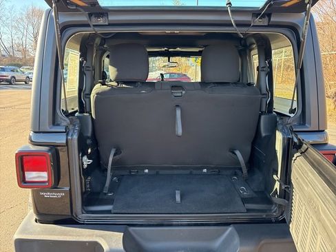 Used 2023 Jeep Wrangler Sport image 22