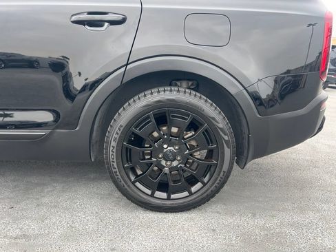 Used 2021 Kia Telluride EX w/ EX Premium Package AWD/4WD image 9