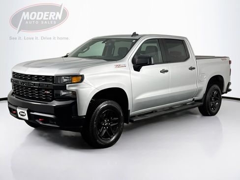 Used 2019 Chevrolet Silverado 1500 Custom Trail Boss w/ Custom Convenience Package AWD/4WD image 1