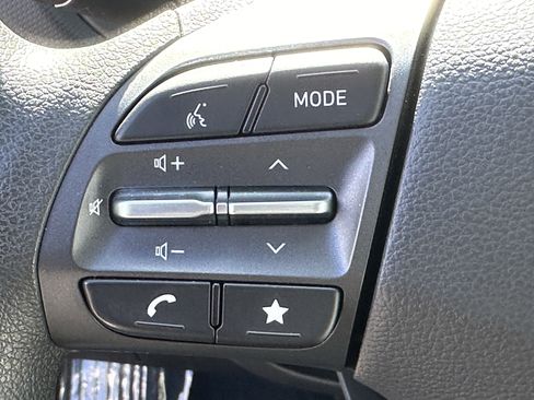 Used 2023 Hyundai Kona SEL image 25