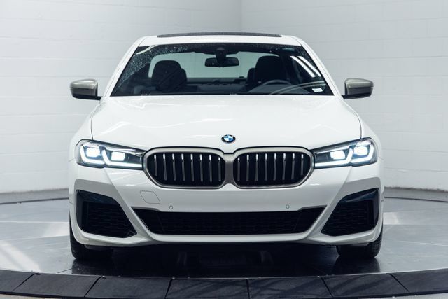 Certified 2023 BMW M550i xDrive AWD/4WD image 5