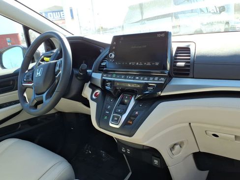 Used 2025 Honda Odyssey EX-L image 21