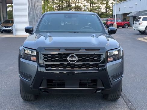 Used 2026 Nissan Frontier SV w/ SV Convenience Package AWD/4WD image 8