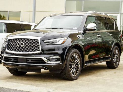 Certified 2023 INFINITI QX80 Sensory w/ Cargo Package AWD/4WD image 8