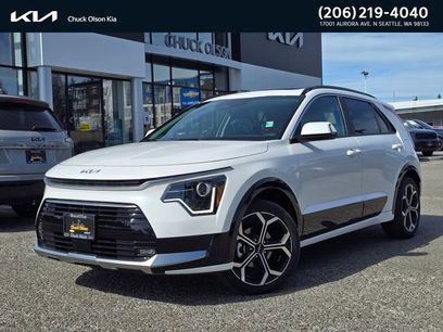 New 2025 Kia Niro Wave w/ Wave Preserve Package