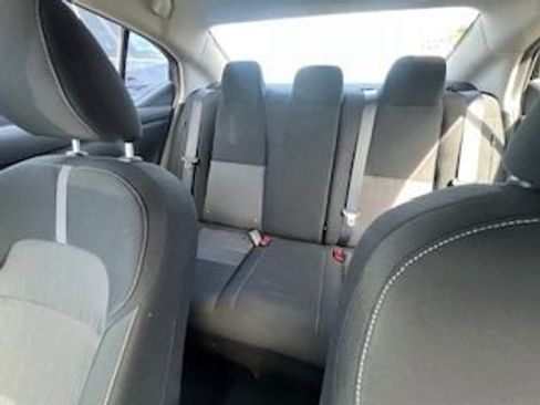 Used 2025 Nissan Sentra SV image 11