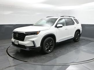 Used 2025 Honda Pilot Touring video 1
