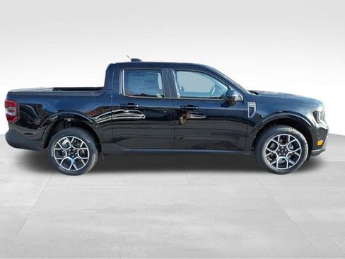 New 2025 Ford Maverick Lariat w/ 4K Tow Package image 11