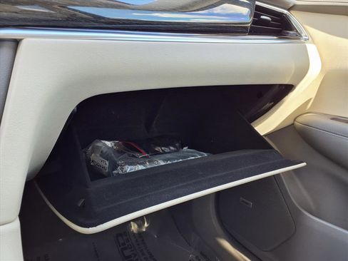 Used 2021 Cadillac XT6 Premium Luxury image 33