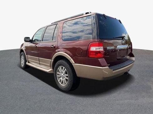 Used 2012 Ford Expedition XLT AWD/4WD image 2