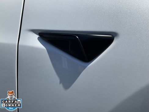 Used 2022 Tesla Model 3 Long Range AWD/4WD image 79