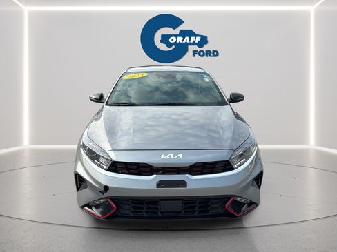 Used 2023 Kia Forte GT-Line w/ GT-Line Premium Package FWD image 3