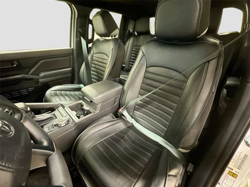 Used 2024 Toyota Tacoma SR5 image 19