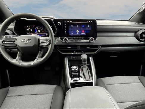 Used 2026 Chevrolet Colorado Trail Boss image 8