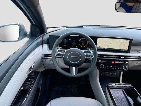 New 2026 Hyundai Tucson Limited image 17