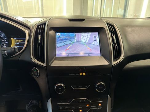 Used 2019 Ford Edge SEL w/ Equipment Group 201A image 11