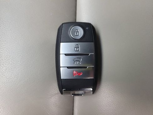 Used 2019 Kia Sportage EX w/ EX Premium Package image 32