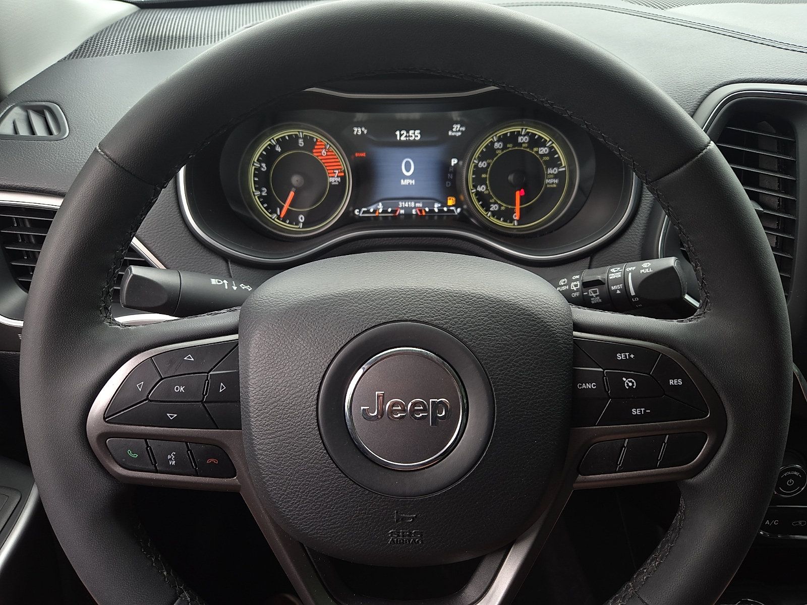 Used 2022 Jeep Cherokee Latitude Lux w/ Mopar Interior Package AWD/4WD image 18