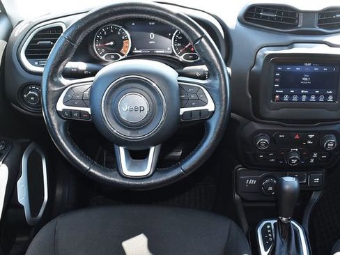 Certified 2021 Jeep Renegade Latitude AWD/4WD image 13