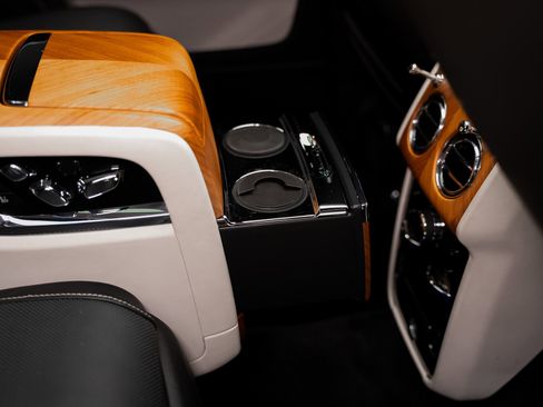Used 2019 Rolls-Royce Cullinan AWD/4WD image 78