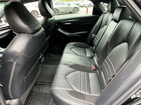 Used 2019 Toyota Avalon Touring w/ Advanced Safety Package FWD image 22