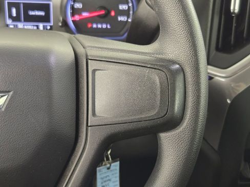 Used 2021 Chevrolet Silverado 2500 Custom w/ Custom Value Package AWD/4WD image 30