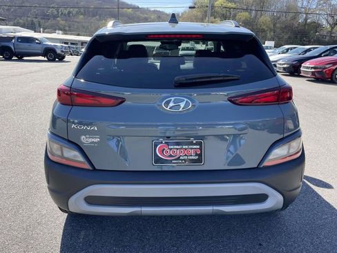 Used 2022 Hyundai Kona SEL image 3