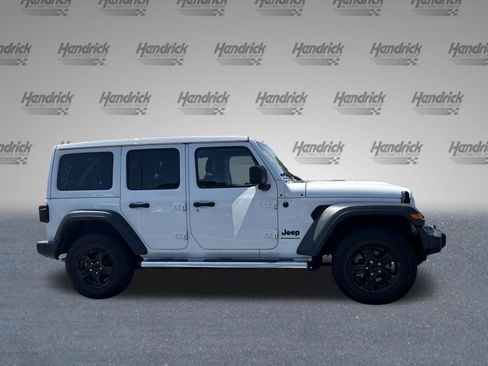 Used 2023 Jeep Wrangler Unlimited Sport w/ Sun And Sound Package AWD/4WD image 10