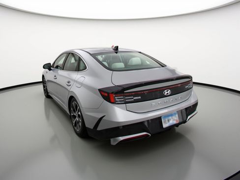 Used 2025 Hyundai Sonata SEL image 6