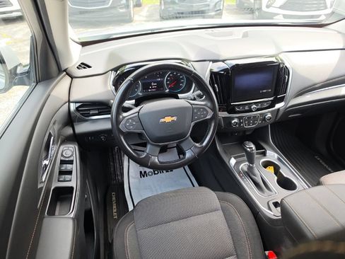 Used 2020 Chevrolet Traverse LT w/ LPO, Floor Liner Package AWD/4WD image 6
