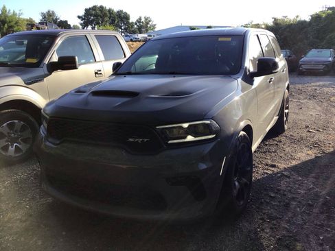 Used 2021 Dodge Durango SRT w/ Technology Group AWD/4WD image 2