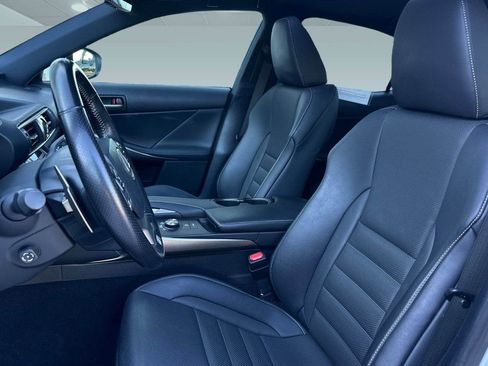Used 2017 Lexus IS 350 F Sport image 5