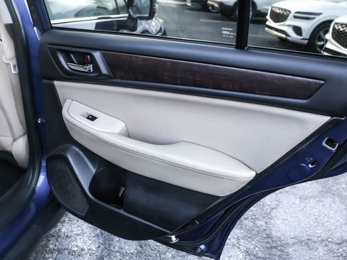 Used 2017 Subaru Outback 2.5i Limited image 28