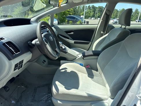 Used 2010 Toyota Prius Five FWD image 12