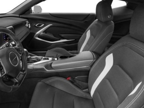 Used 2024 Chevrolet Camaro LT RWD image 5