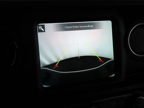 Used 2022 Jeep Gladiator Overland image 13