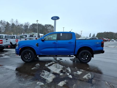 New 2025 Ford Ranger Lariat w/ Black Appearance Package image 2