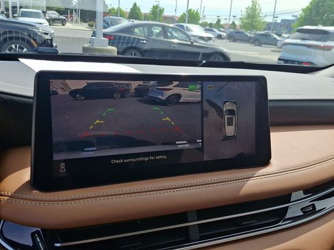 Certified 2025 INFINITI QX60 Sensory w/ Vision Package AWD/4WD image 20