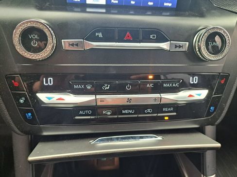 Used 2020 Ford Explorer ST w/ ST Street Pack AWD/4WD image 13