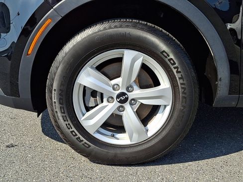 Used 2023 Kia Sorento LX AWD/4WD image 8