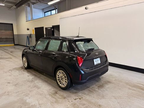 New 2026 MINI Cooper S image 3