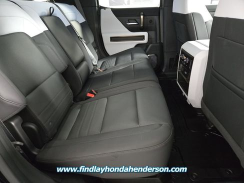 Used 2024 GMC Hummer EV 2X w/ Extreme Off-Road Package image 21