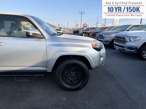 Used 2022 Toyota 4Runner SR5 image 4