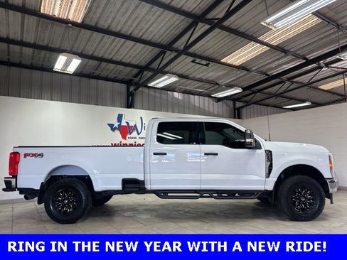 Used 2024 Ford F350 XLT image 6