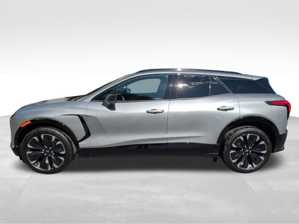 Used 2024 Chevrolet Blazer EV RS AWD/4WD image 2