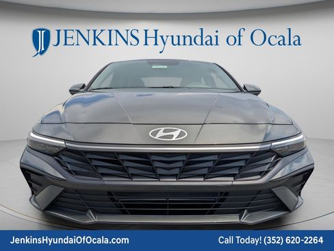 New 2026 Hyundai Elantra SE image 11